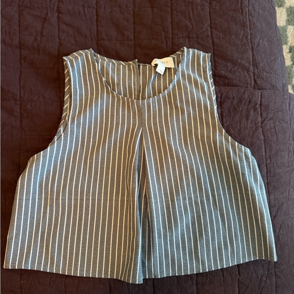 Everly Gray and White Striped Top